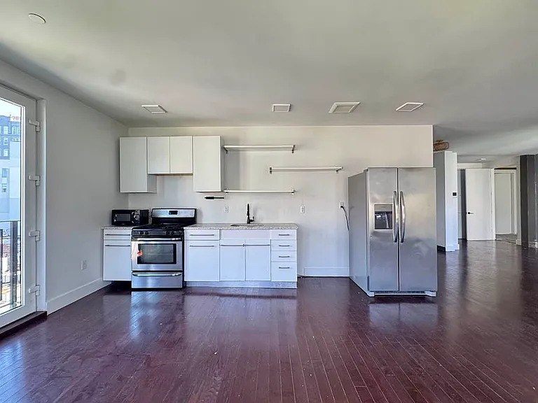 428 Wythe Ave #501R — Photo 3