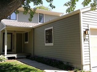 678 Woodcreek Cir, Saline, MI 48176