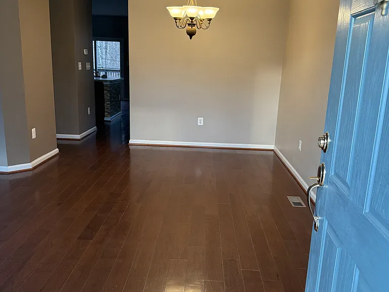 144 Executive Cir — Photo 19