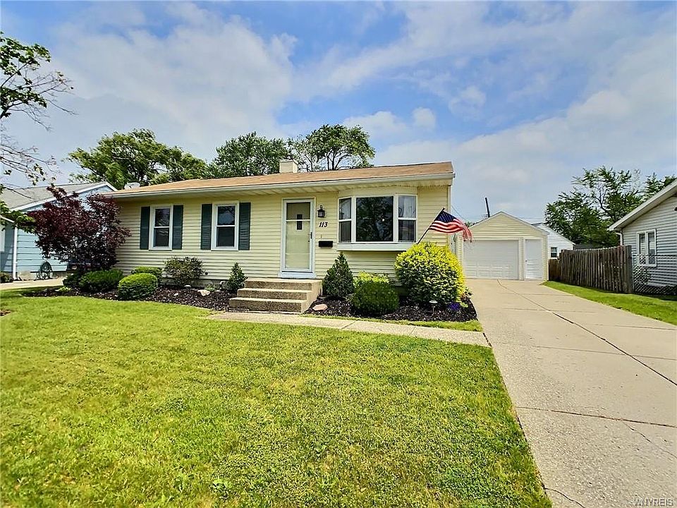 1st image of 113 Penarrow Dr