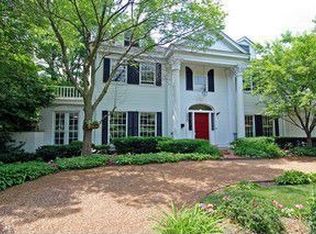 220 Sheridan Rd, Winnetka, IL 60093