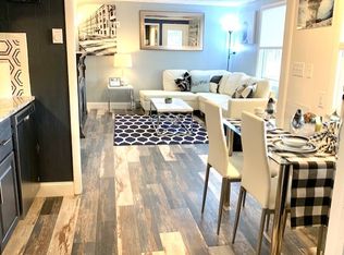 800 S Westland Dr #12, Appleton, WI 54914