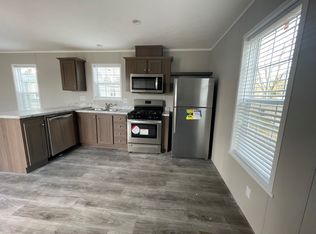 117 Glenn Rd, Flushing, MI 48433