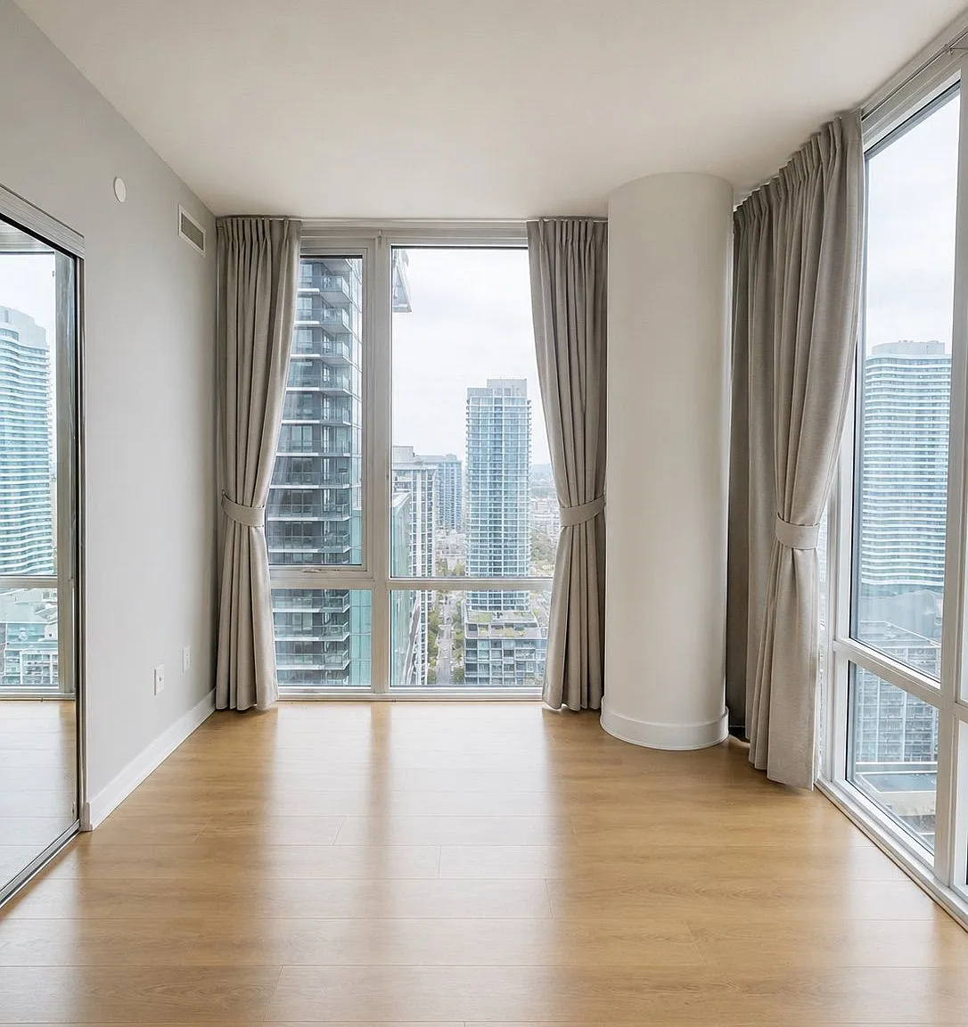2 bed, $4,000 — Photo 4