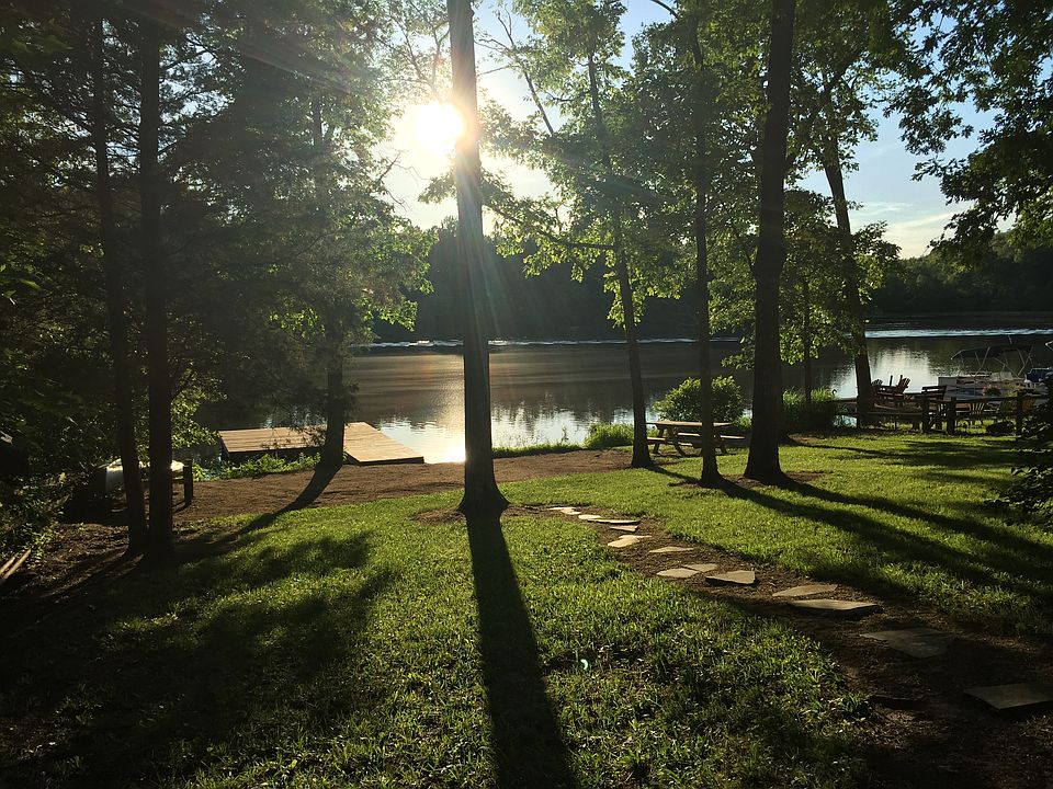 Magnificent Access & Views!