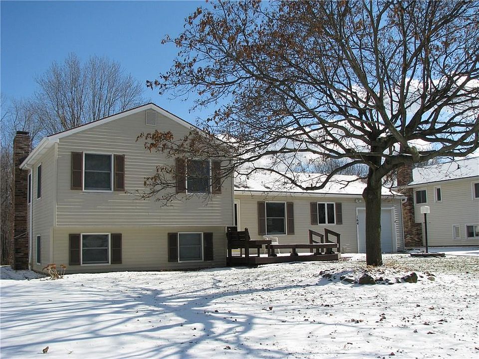 1st image of 164 Gate House Trl