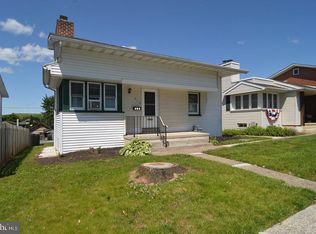 515 W 3rd St, Birdsboro, PA 19508
