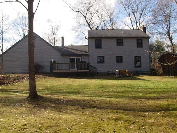 2nd image of 7 Birchwood Dr