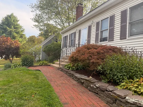 81 Dorothy Drive, Middletown, CT 06457