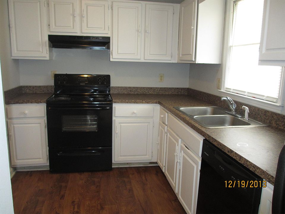 2nd image of 1905 S Milledge Ave