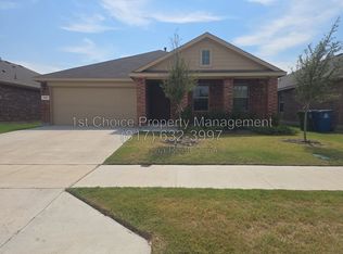 713 Spaulding St, Justin, TX 76247