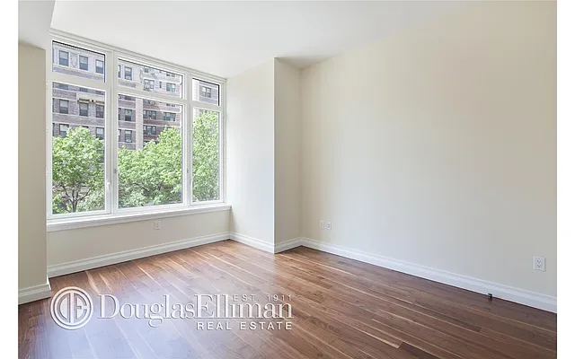 Rented by Douglas Elliman | media 8