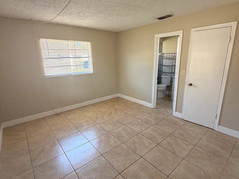 4917 Vilabella Dr #2 — Photo 2
