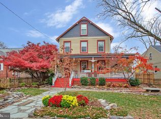 4114 Farragut St, Hyattsville, MD 20781