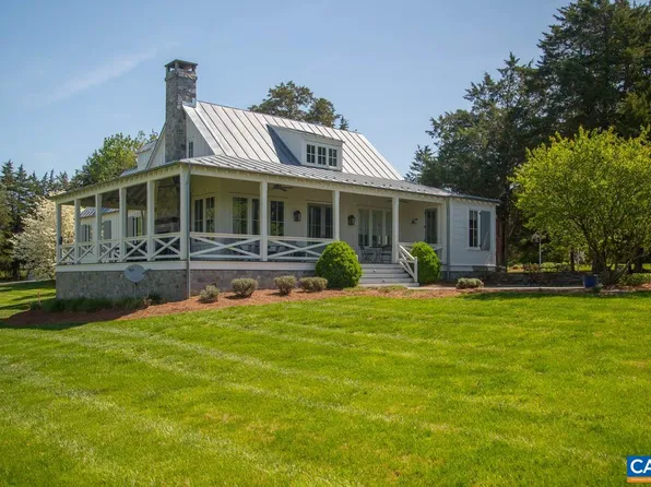 818 Ennis Mountain Rd, Afton, VA 22920