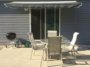 N114W20941 Meadowbrook Ct, Germantown, WI 53022
