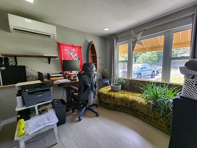 334 E Chestnut Ave — Photo 17