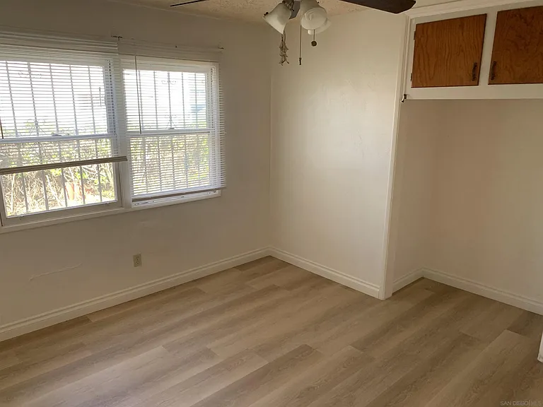 445 J St — Photo 13