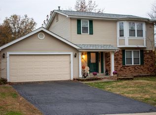 1203 E Windfall Ridge Ct, Saint Peters, MO 63376