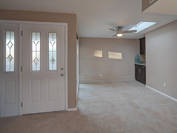5th image of 8622 E Calle Bolivar