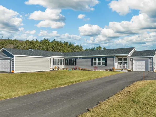 18-B Wildflower Lane #208-97-8-2, Plymouth, NH 03264