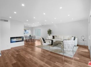 7728 Via Sorrento, Burbank, CA 91504