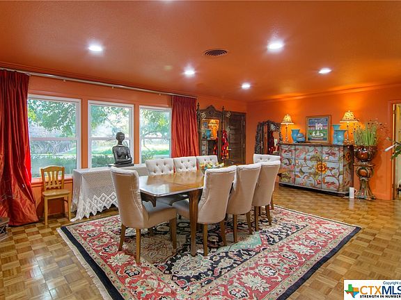 3rd image of 1346 Keller Ln