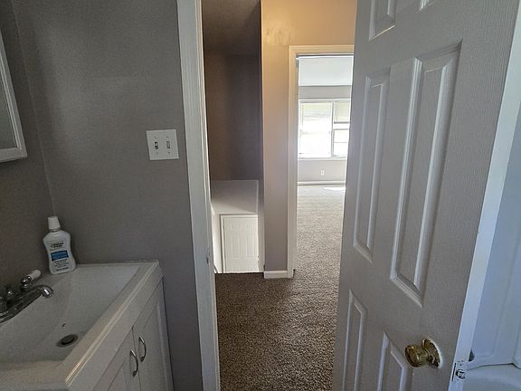 5th image of 2251 Neal Ave APT C