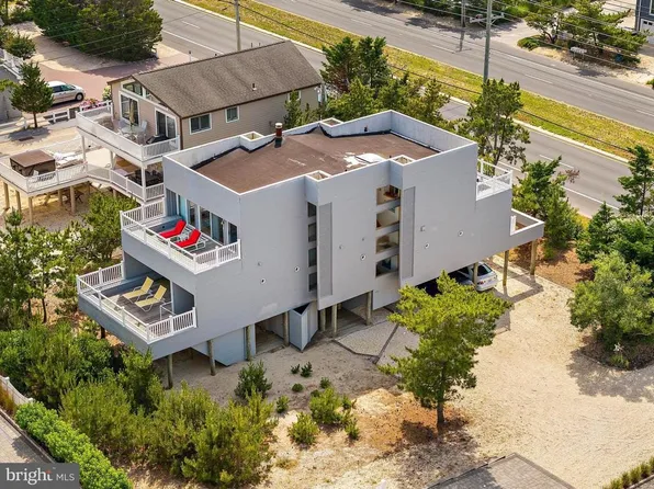 1033 Long Beach Blvd, Beach Haven, NJ 08008