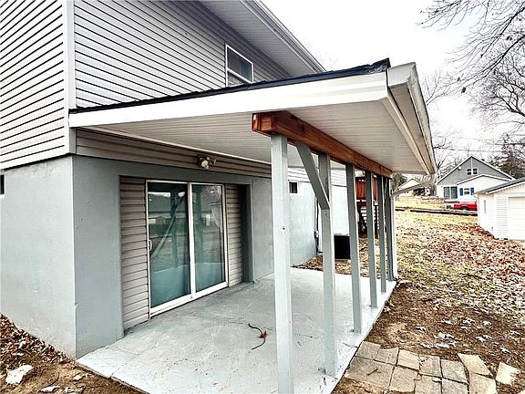 2nd image of 2230 S 23rd St