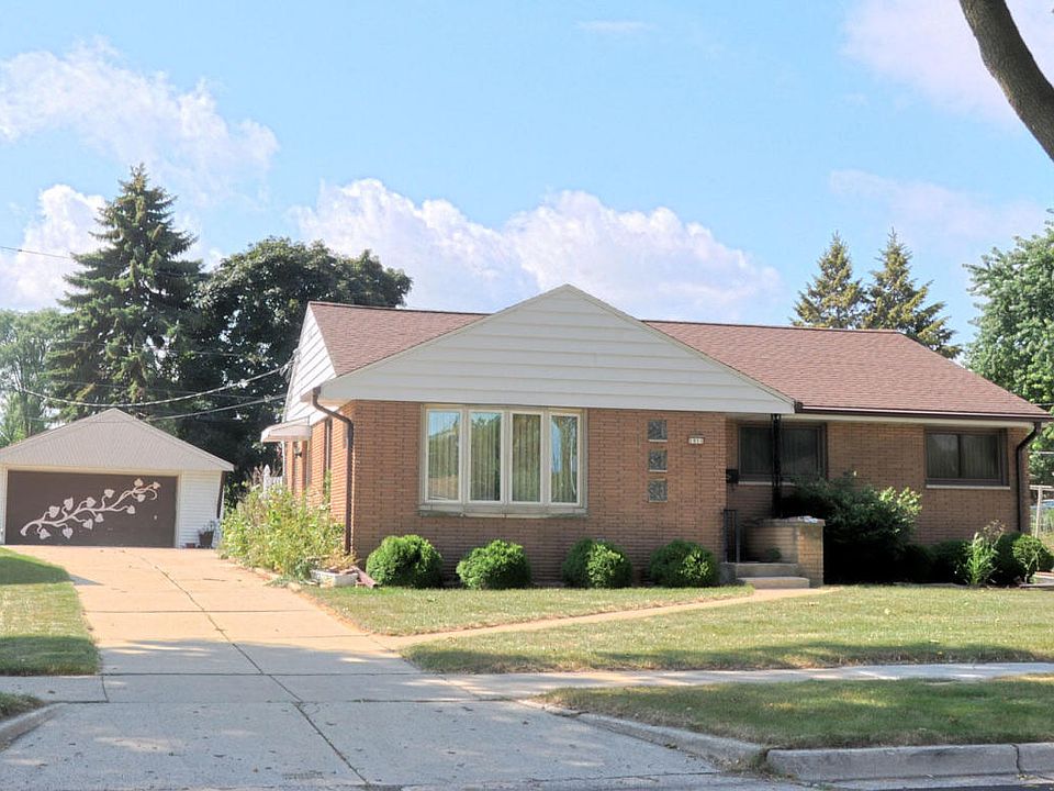 1st image of 1911 W Plainfield Ave