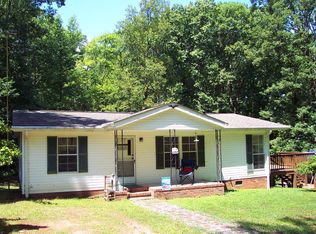 39 Juniper Dr, Buffalo Junction, VA 24529
