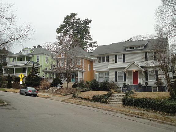 Family-friendly street!