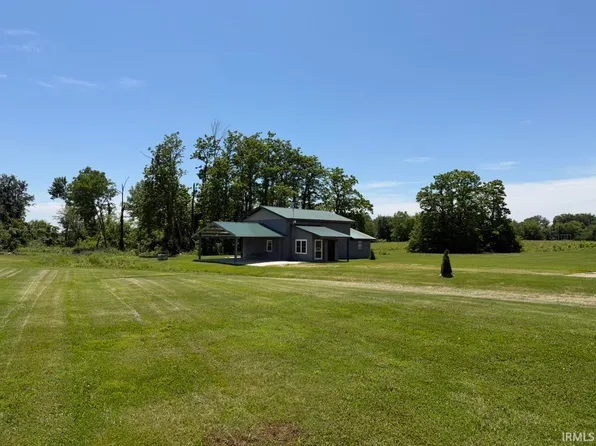 1000A W Morton St, Oakland City, IN 47660