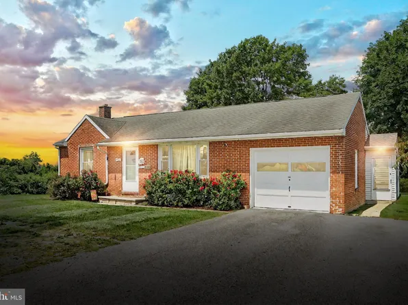 7469 Lincoln Hwy, Abbottstown, PA 17301
