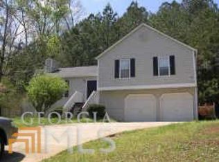 1208 W Wylie Bridge Rd, Woodstock, GA 30188