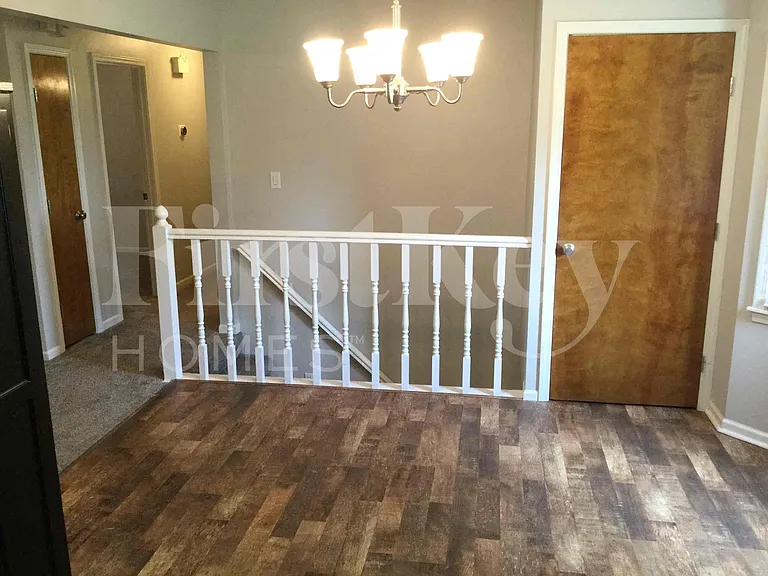 1405 Andrea Dr — Photo 7