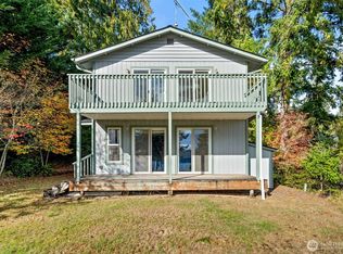 411 E Madrona Pkwy, Grapeview, WA 98546