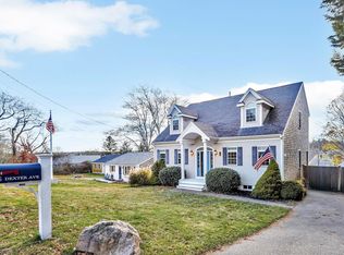 6 Dexter Ave, Sandwich, MA 02563