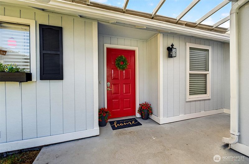 3rd image of 3110 L Street NE