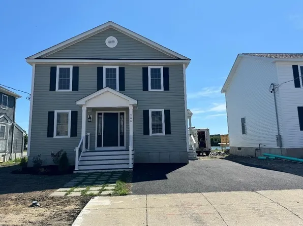 266 Kilburn St, Fall River, MA 02724