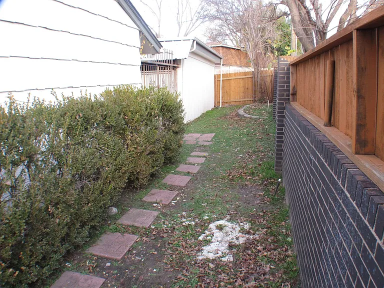 10406 Shadow Bend Dr — Photo 29