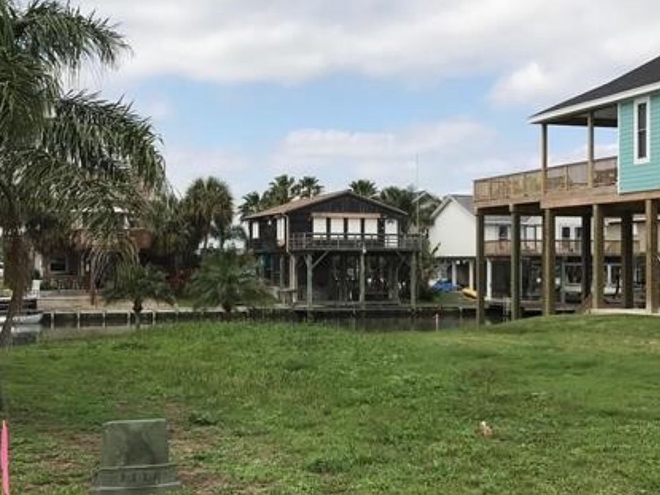 2nd image of 22106 Pecos Dr