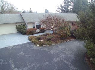 875 NE Orchard Dr, Myrtle Creek, OR 97457