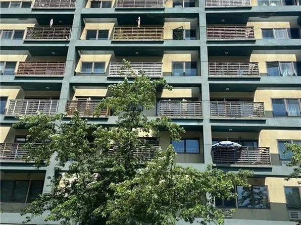 2943 Brighton 4th St APT 3B, Brooklyn, NY 11235