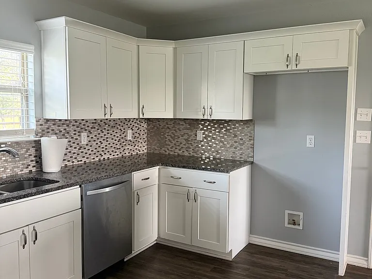 517 FM 473 — Photo 17
