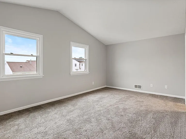 679 Neros Run — Photo 10
