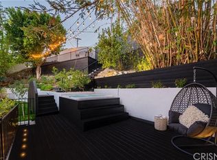 15072 Rayneta Dr, Sherman Oaks, CA 91403