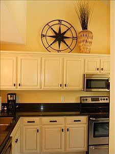 5th image of 180 Marina Point Dr
