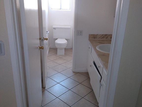 4th image of 2704 Del Rosa Ave #1